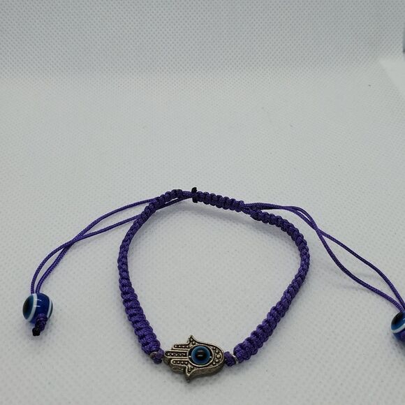 Purple Adjustable Hamsa Evil Eye Bracelet - Picture 1 of 3
